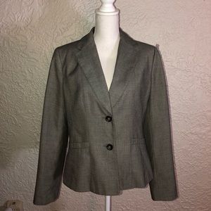 Classy Ann Taylor Business Suit.  Excellent